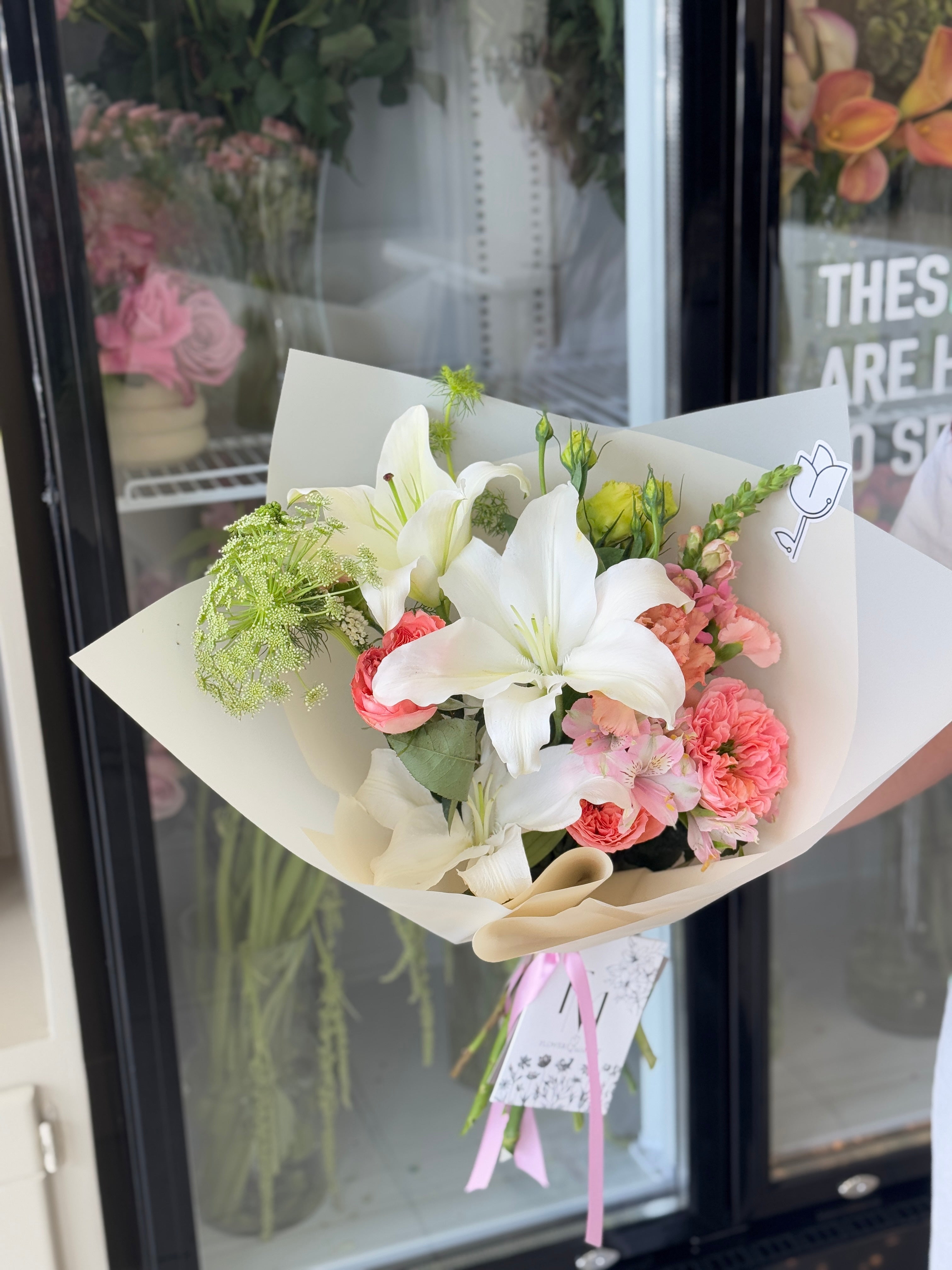 MINI BOUQUETS