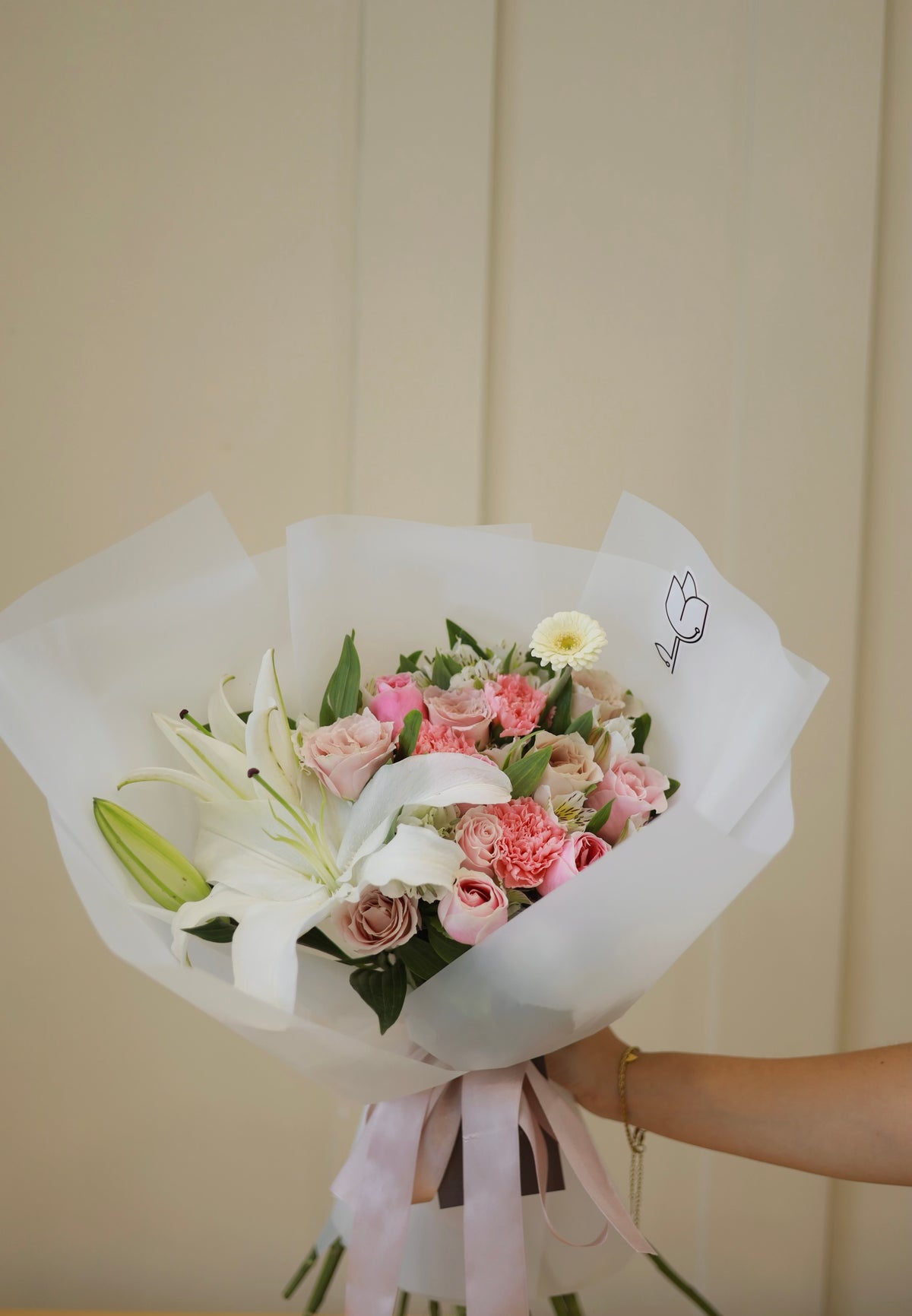 ROSÉ LILY